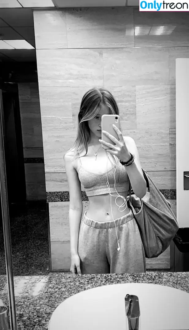 Nylaamriaa голая photo #0016 (nyla.hpr)