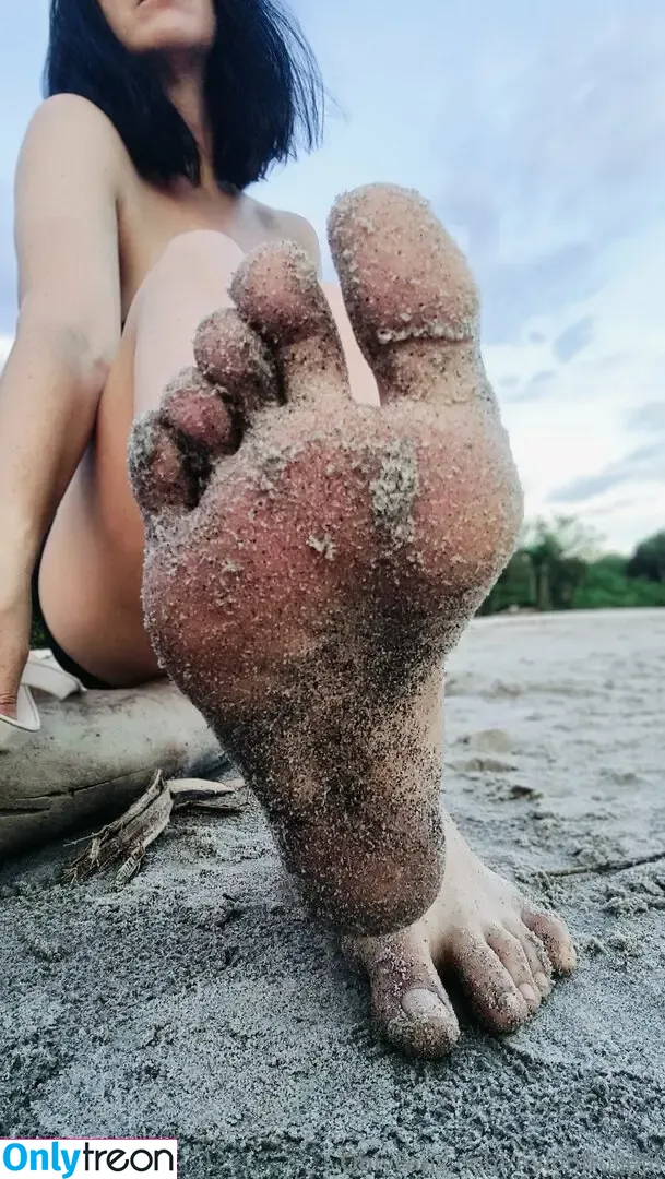 nylonfrollein nude photo #0042 (frollein.nylon / frolleinscherz)