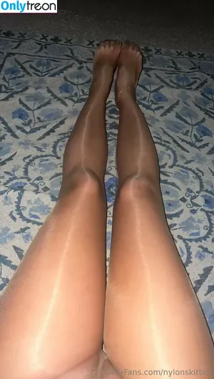 nylonskitten / sheernylonskitten nude photo #0453