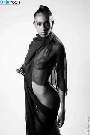 Nysha Dural / nyshadural.official nude photo #0002