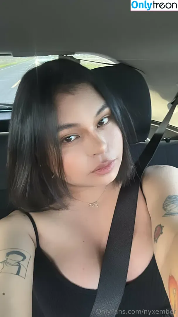 nyxember nude photo #0003 (nyxember)
