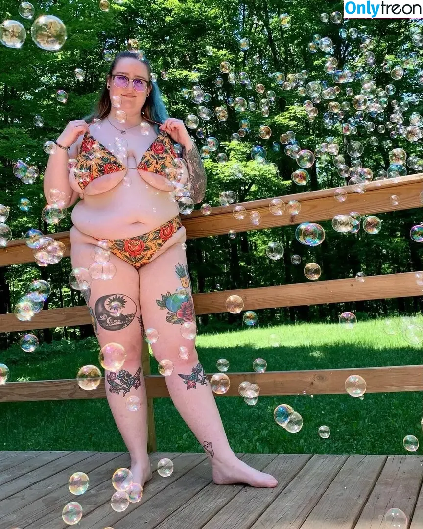 NyxieAssists nude photo #0061 (NaughtyNyxie / Nyxie Knight / nyxieknight)