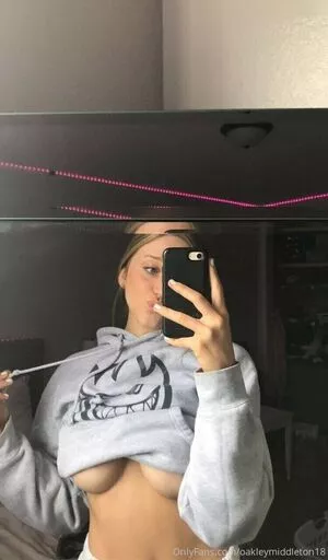 Oakleymiddleton18 / brookebaden / ig.omiddleton фото голая #0099