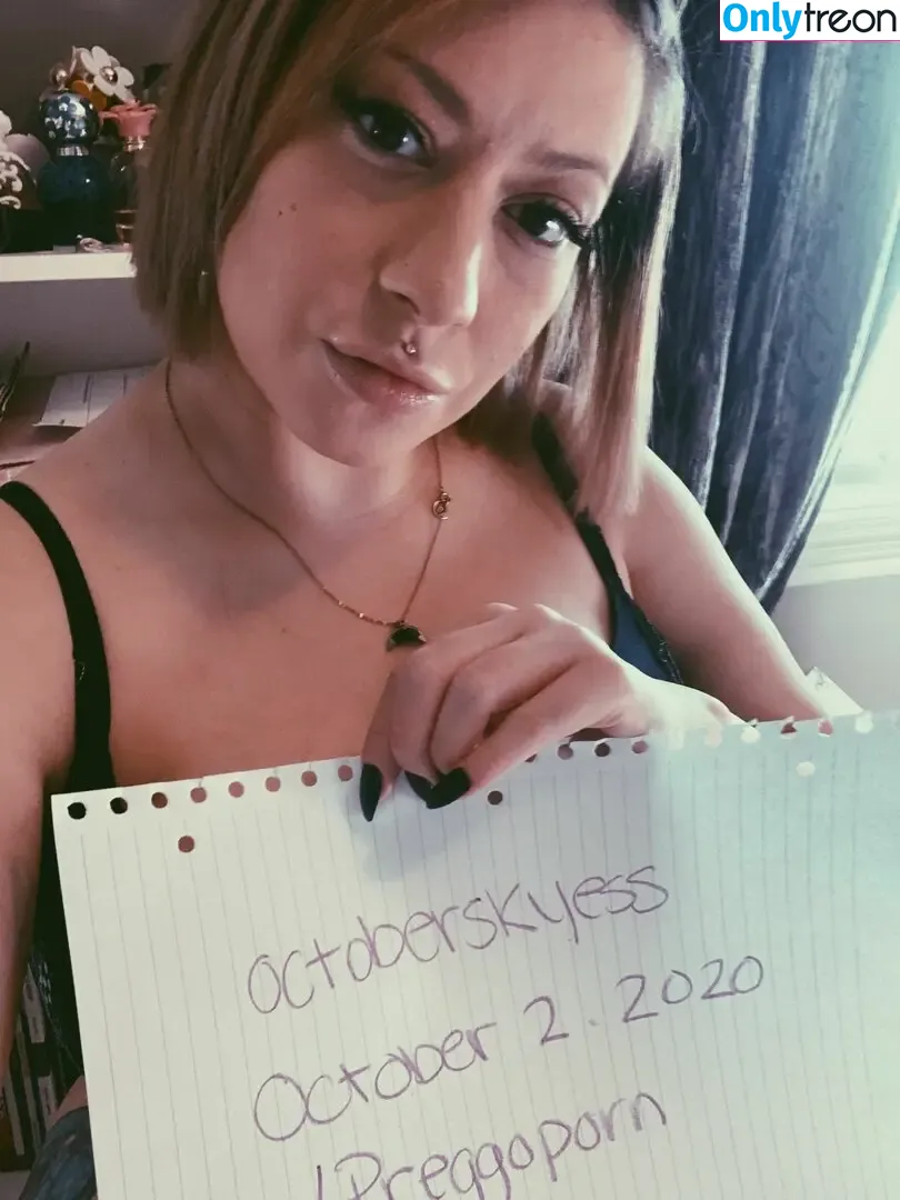 Octoberskyess голая photo #0012 (Octoberskyess)