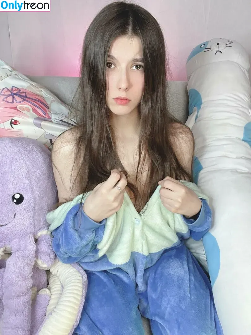 Ocumi nude photo #0192 (Nekomimimi2 / ocumi_inst)