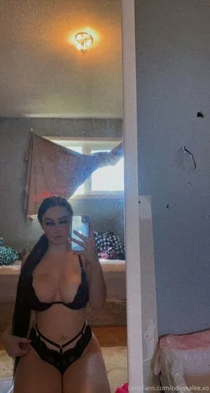 odessalee.xo / odessaazion / snipa1p nude photo #0030
