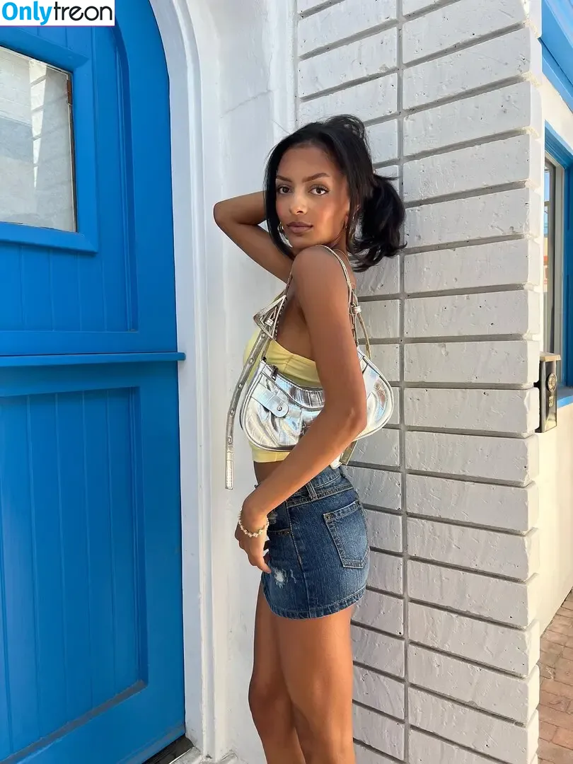 Official.Anaiis голая photo #0158 (React girl)