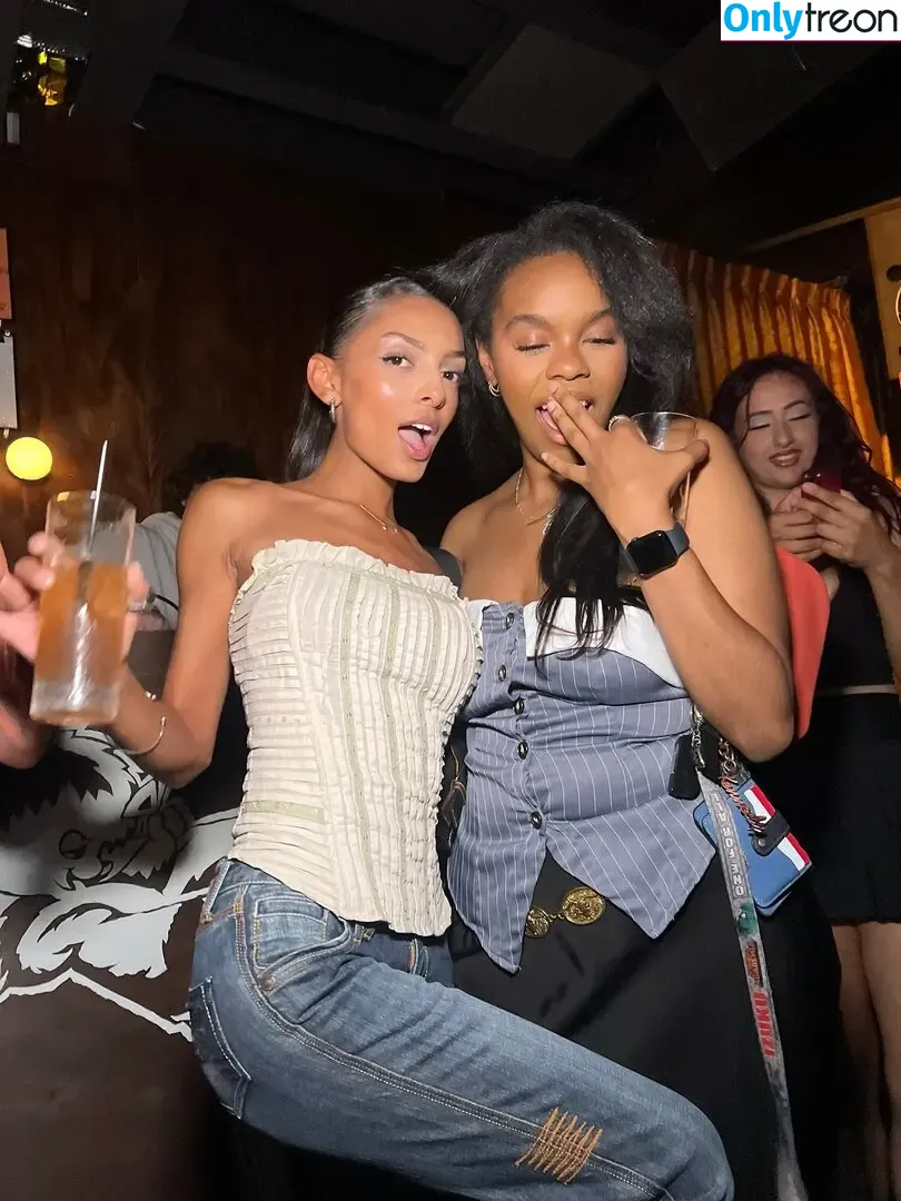 Official.Anaiis голая photo #0174 (React girl)