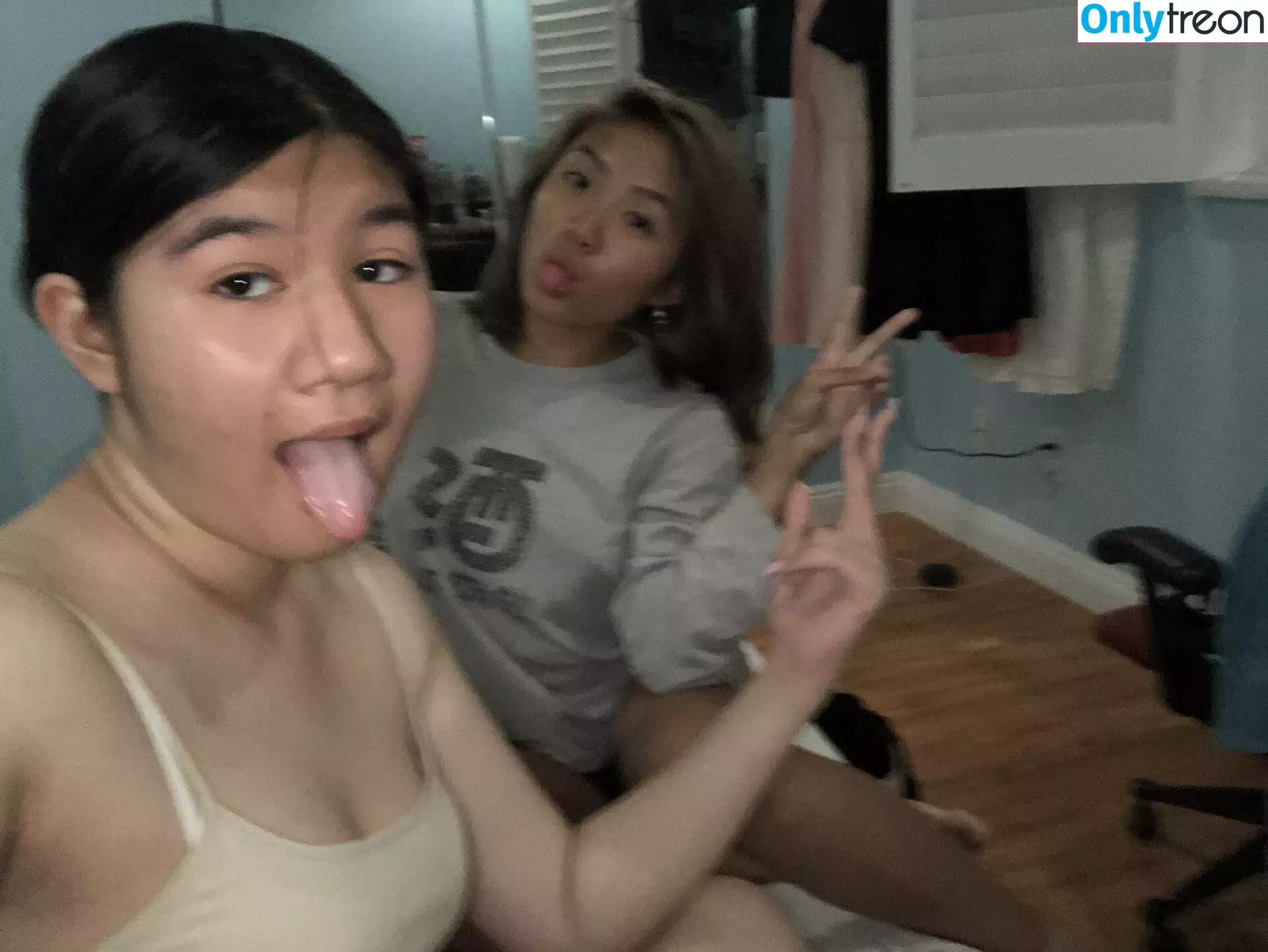 officialairlia голая photo #0227 (officialkylie)