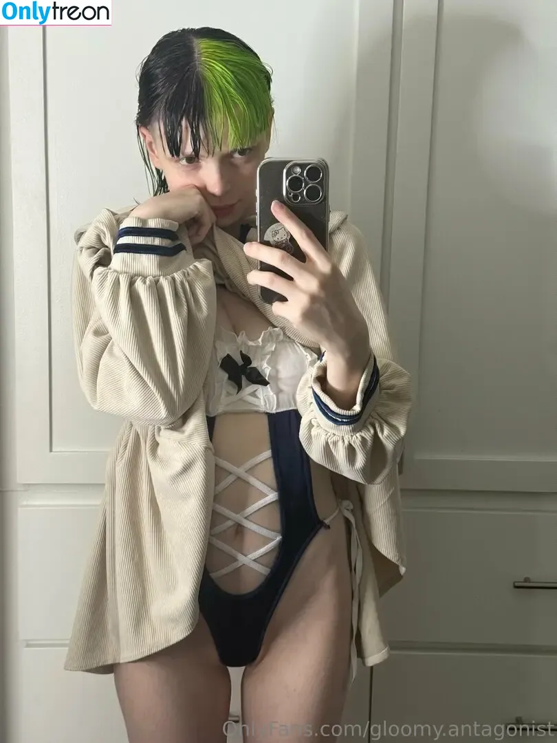 officialdrearydrab nude photo #0041 (radskaterdog)