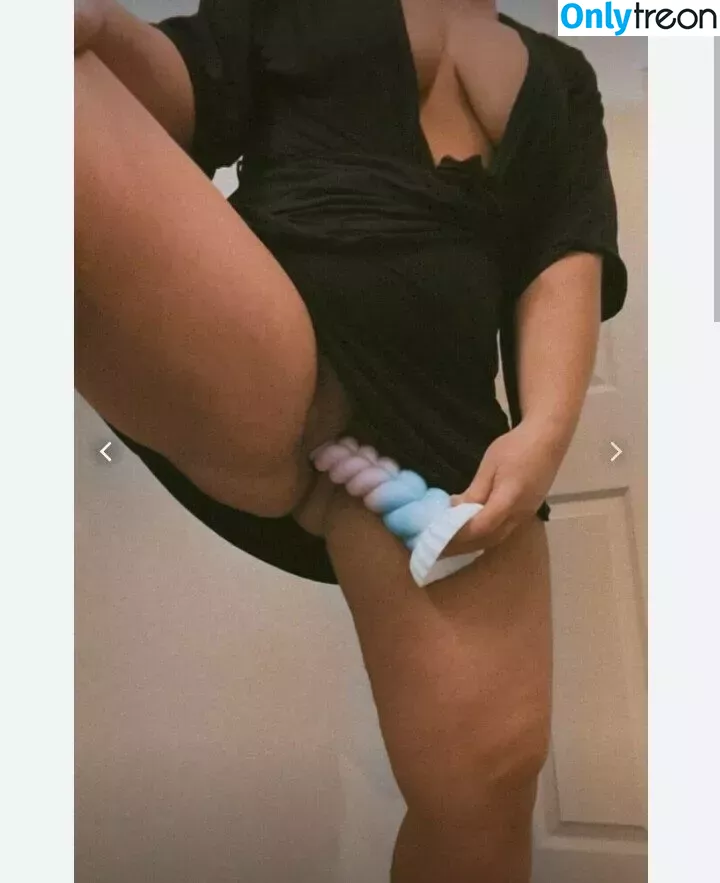 OfficiallymommingYou nude photo #0023 (MarkieNextDoor / officiallymomingyou)
