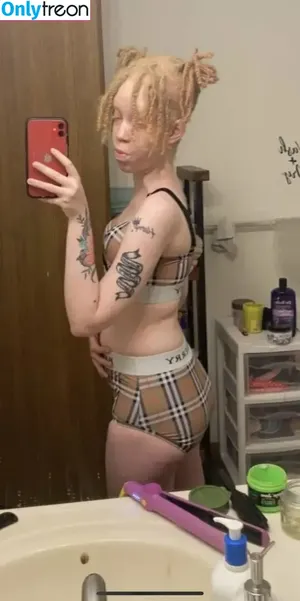 OfficialShayydee / Shayydee / Sushiegushiee / msushiegushie / msushiegushiee / officialxshayydee nude photo #0005