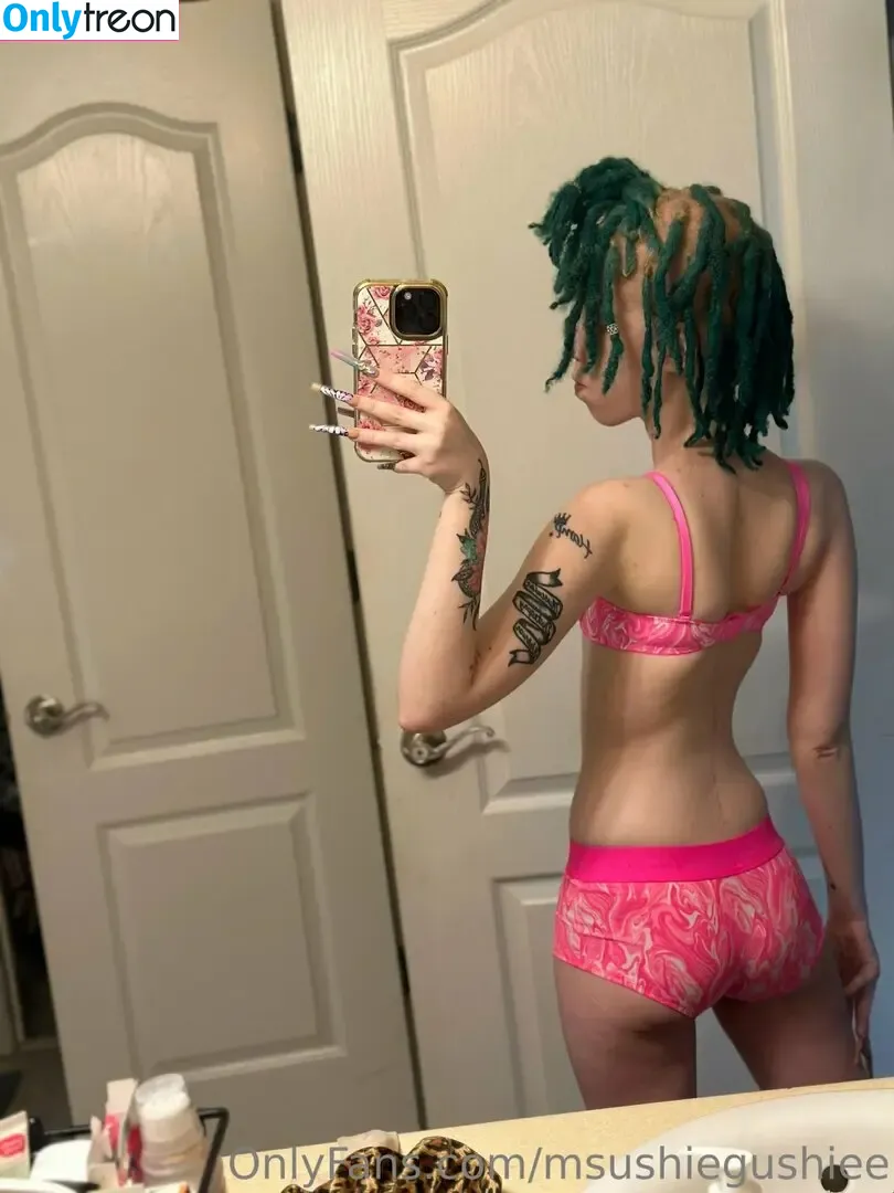 OfficialShayydee nude photo #0008 (Shayydee / Sushiegushiee / msushiegushie / msushiegushiee / officialxshayydee)