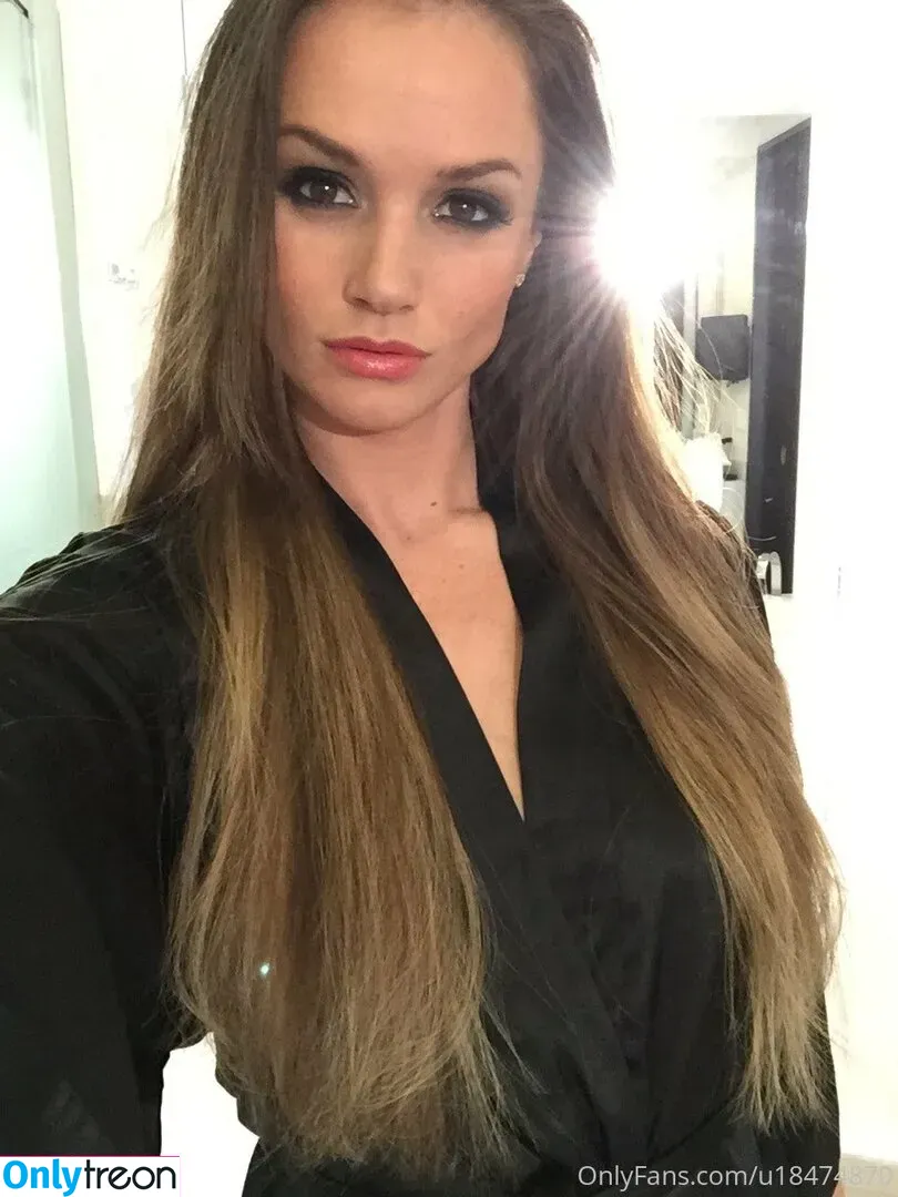 officialtoriblack голая photo #0128 (toriblackofcl)