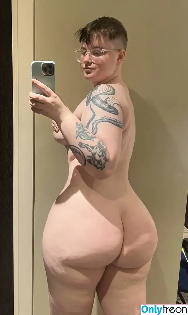 Ofscarll nude photo #0014 (Ofscarll)