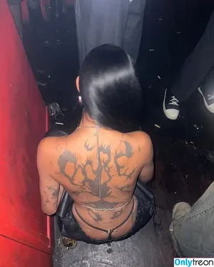  nude photo #0008