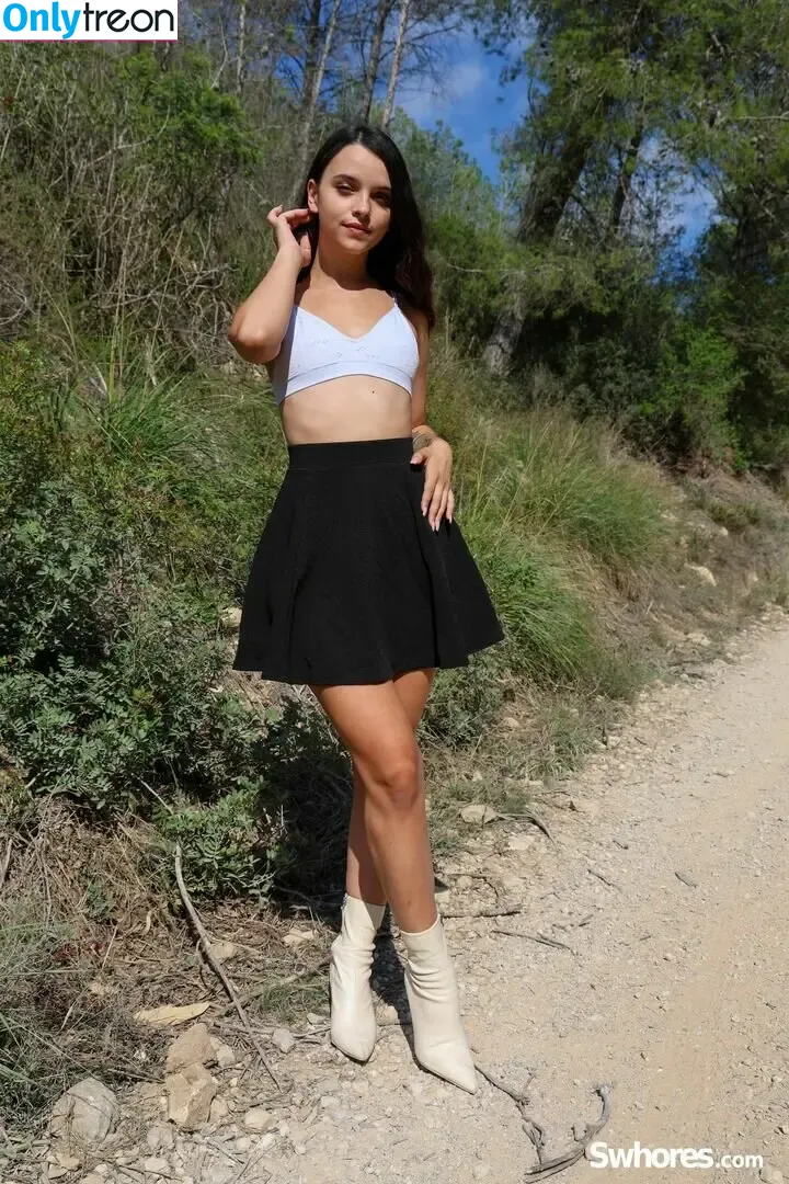 Ohana Petite голая photo #0174 (Tiny Spanish Beauty / anyuser / bloomingnaked / ohanapetit)