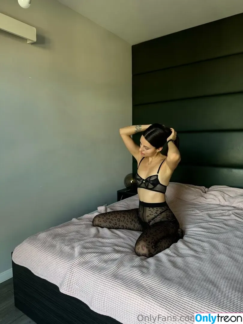 ohhelgga nude photo #0024 (ohhelgga)