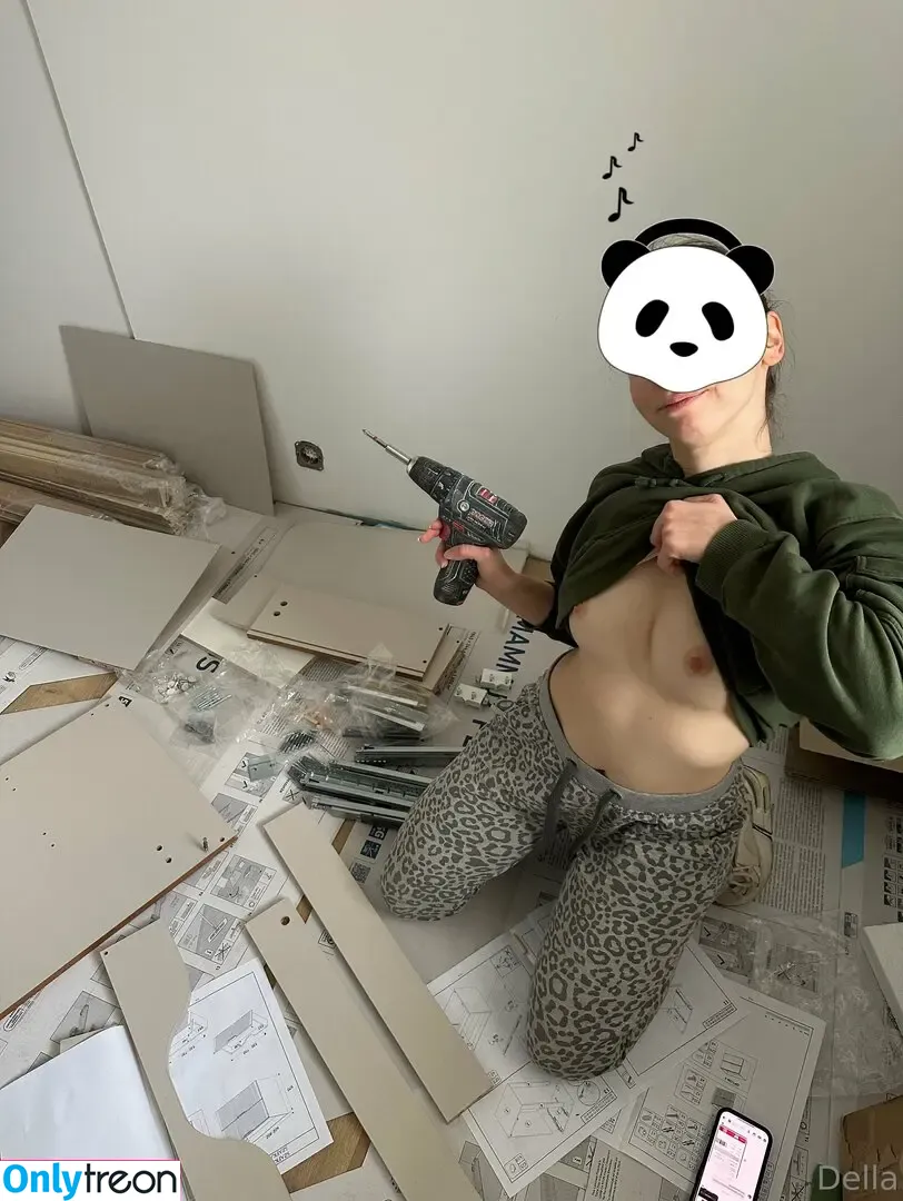 ohmydella nude photo #0031 (emgwilliam)