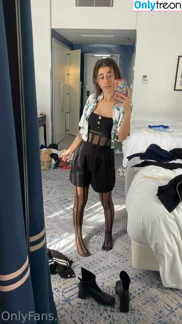 ohmygawdronni nude photo #0043 (ohmygawdronnie)