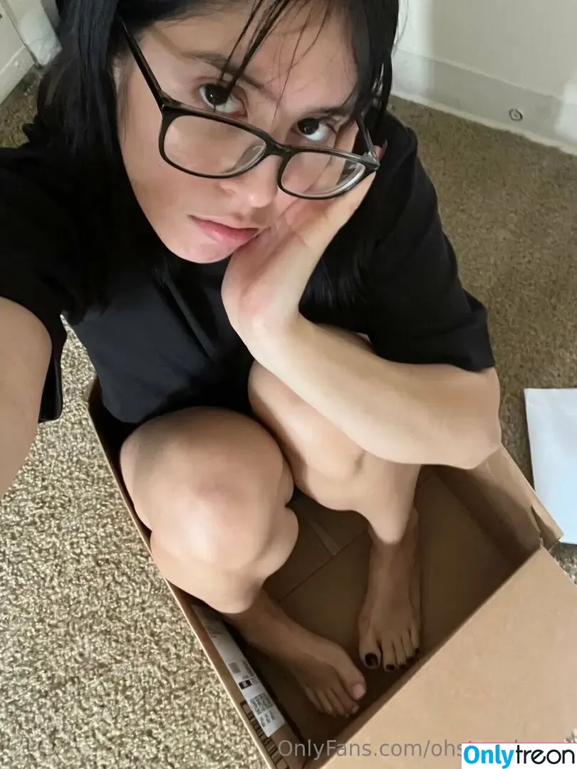 ohstrawburry nude photo #0011 (ohstrawburry)