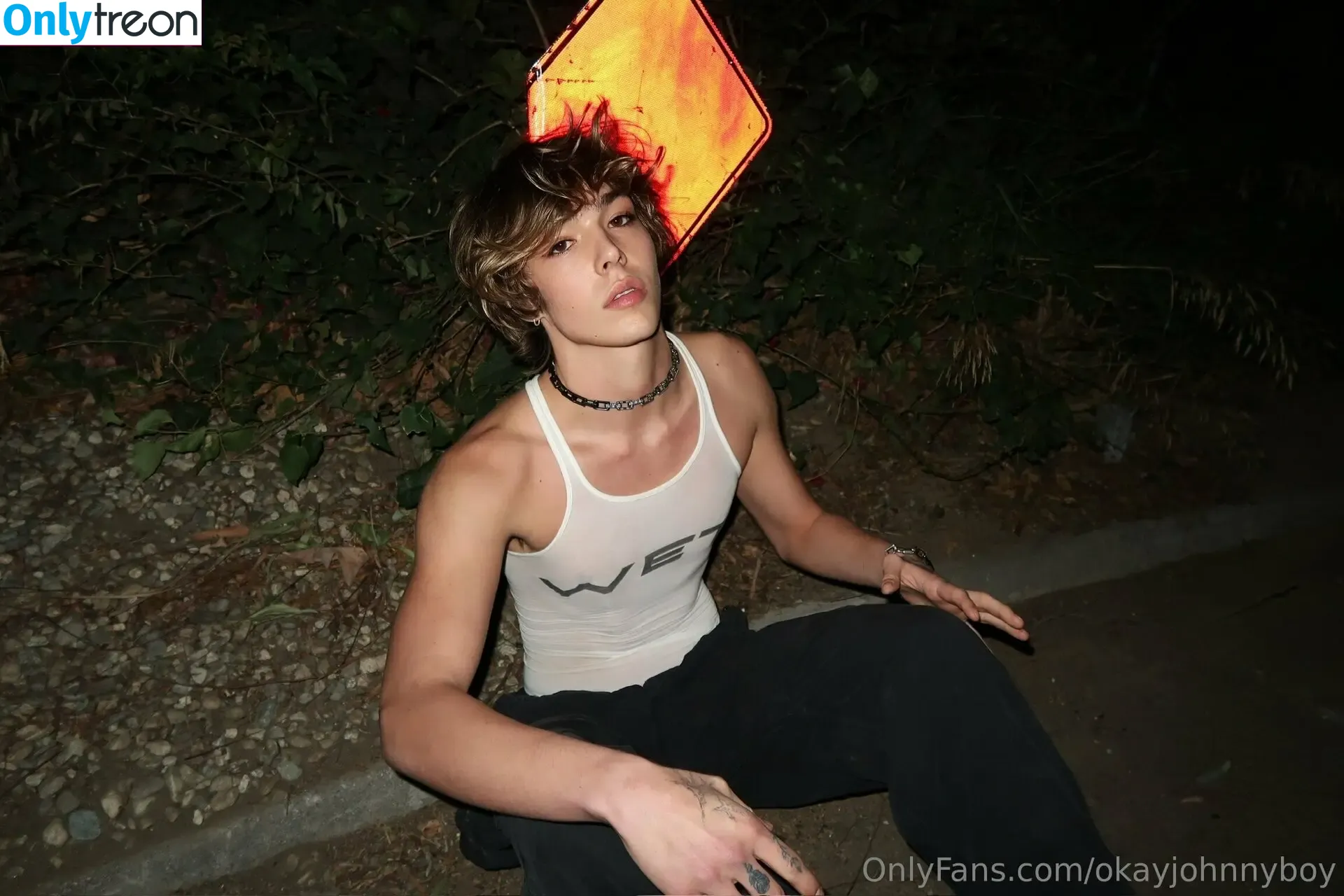 okayjohnnyboy nude photo #0097 (okjohnnyboy)