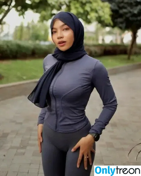 OklinFia nude photo #0009 (OklinFiaPutri)