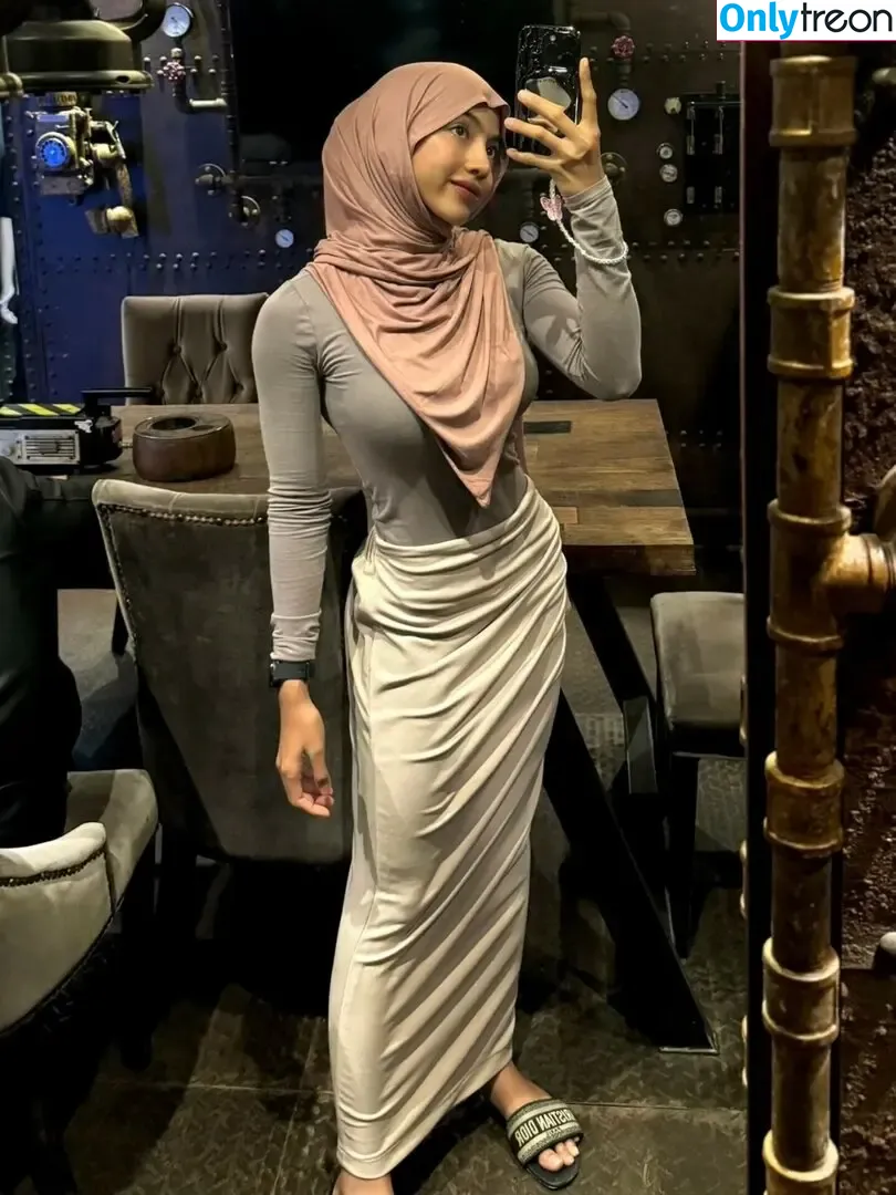 OklinFia nude photo #0032 (OklinFiaPutri)