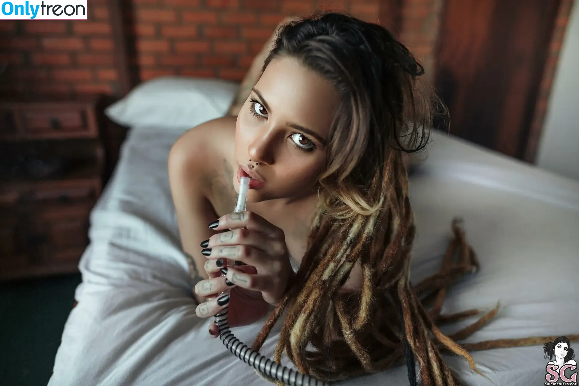 Olarasta голая photo #0097 (olarastasuicide)