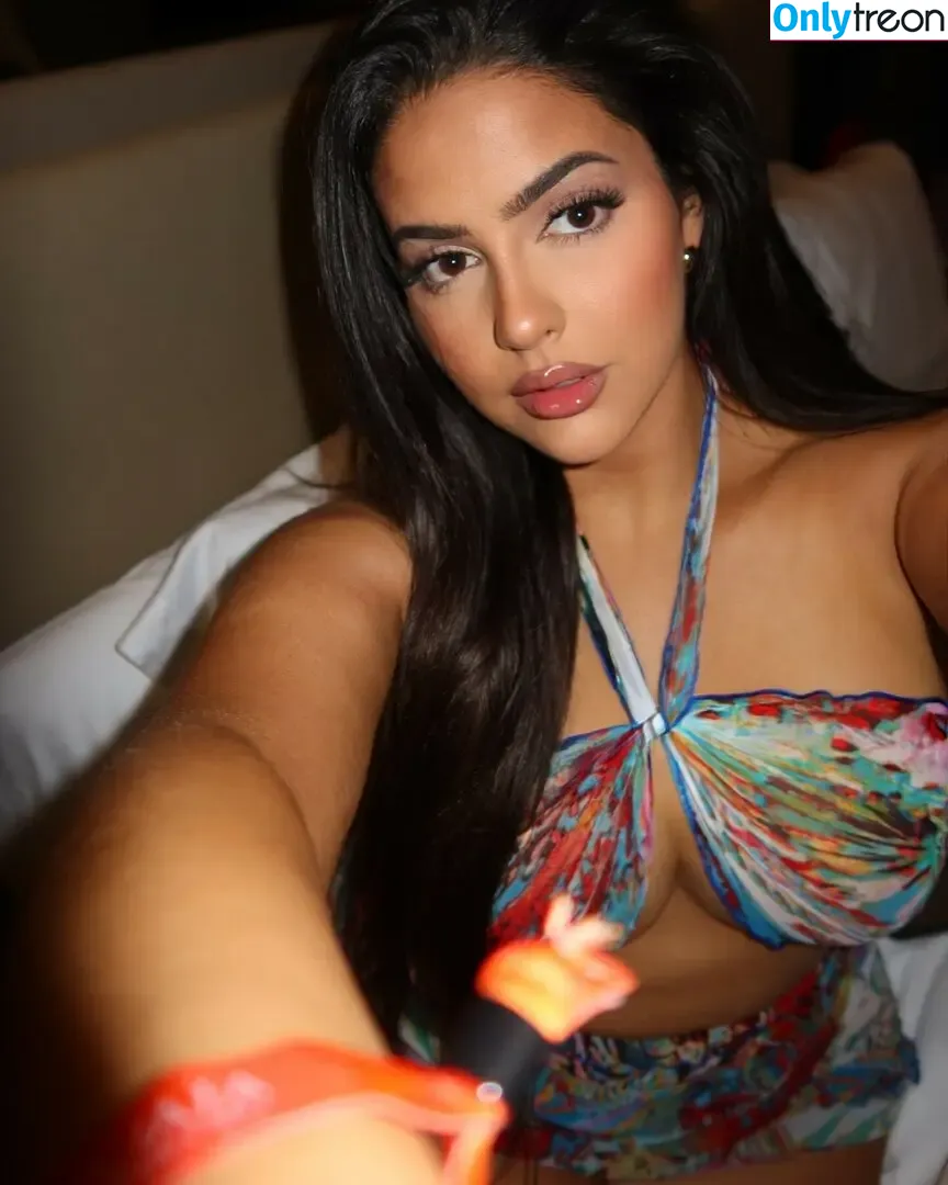 Olenia Caymares nude photo #0007 (oleniacaymares)