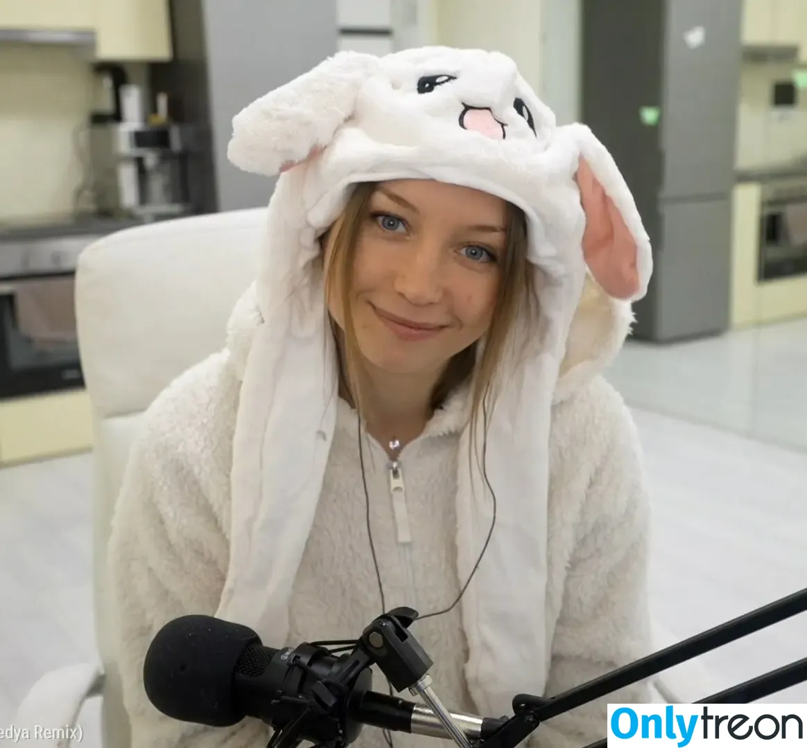 OlesyaBulletka голая photo #0045 (OlesyaBulletka)