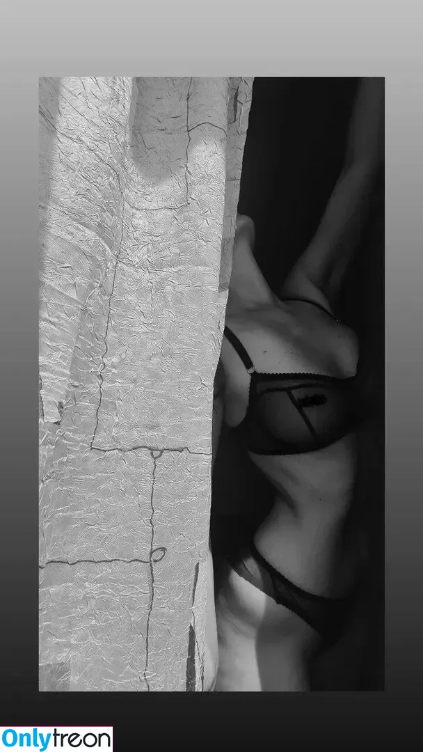 Olexandra Veklenko nude photo #0015 (aleks.veklenko)