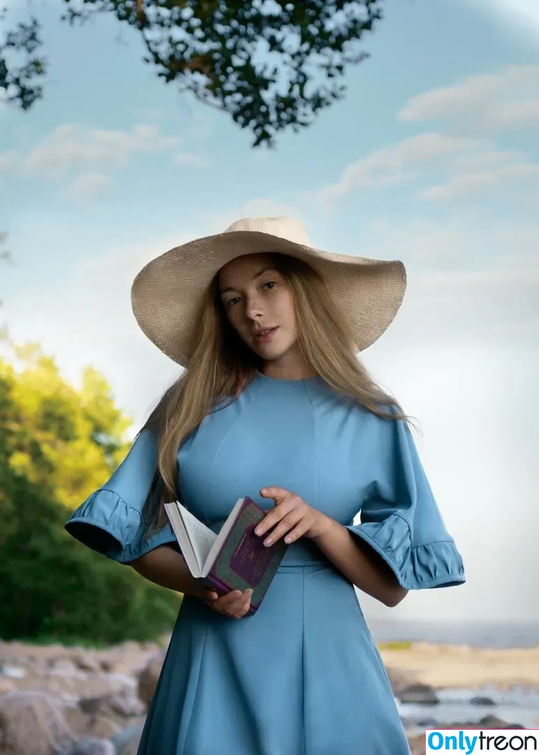 Olga Kobzar nude photo #0256 (bugs_bunny_gf)