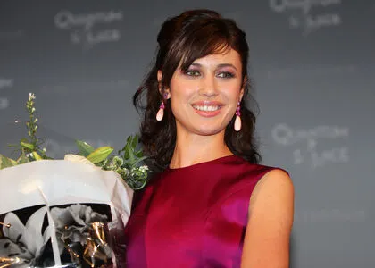 Olga Kurylenko / OlyaKurylenko / olgakurylenkoofficial фото голая #0201