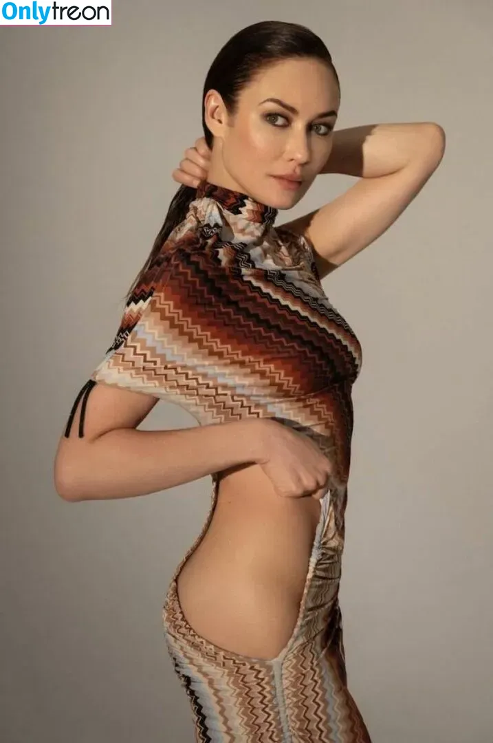 Olga Kurylenko nude photo #0203 (OlyaKurylenko / olgakurylenkoofficial)