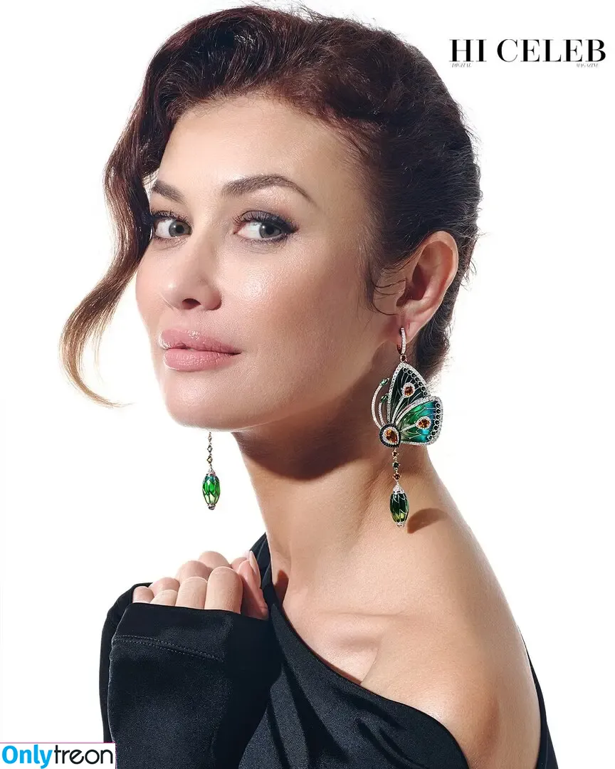 Olga Kurylenko голая photo #0473 (Olga Kurylenko)