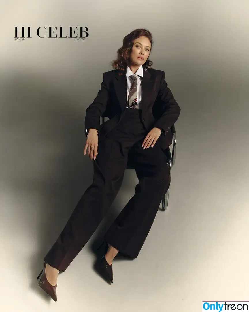 Olga Kurylenko голая photo #0475 (Olga Kurylenko)