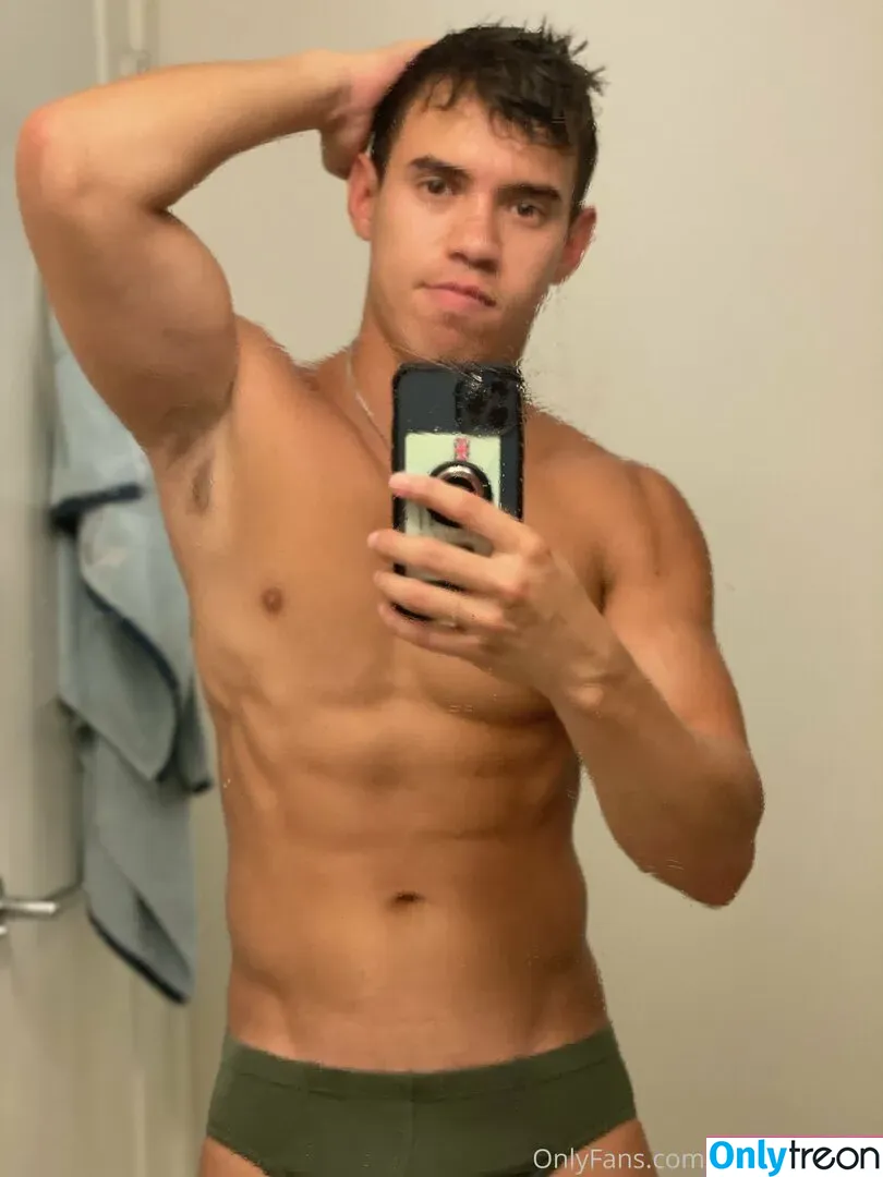 oliverhuntxxx nude photo #0022 (oliverhuntxx)