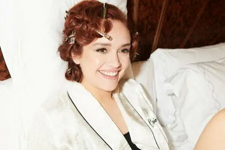 Olivia Cooke / livkatecooke nude photo #0076