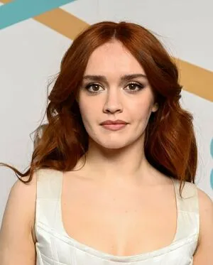 Olivia Cooke / livkatecooke nude photo #0112
