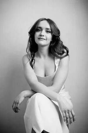 Olivia Cooke / livkatecooke nude photo #0132