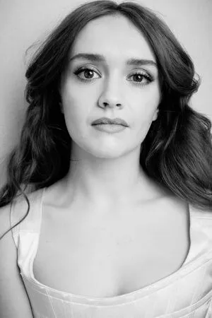 Olivia Cooke / livkatecooke nude photo #0135