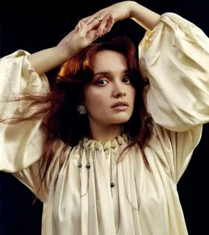 Olivia Cooke / livkatecooke nude photo #0185
