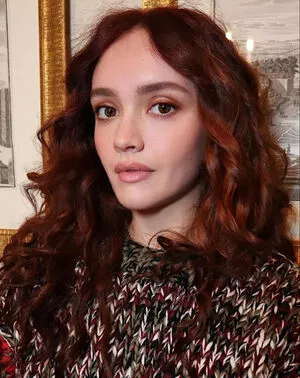 Olivia Cooke / livkatecooke nude photo #0335