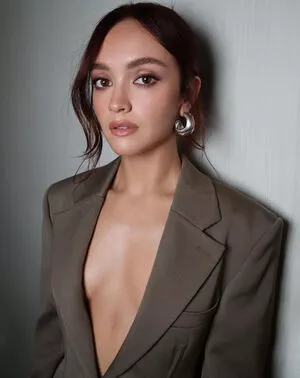 Olivia Cooke / livkatecooke nude photo #0388