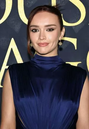 Olivia Cooke / livkatecooke nude photo #0397