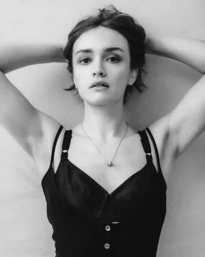 Olivia Cooke / livkatecooke nude photo #0565