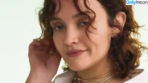 Olivia Cooke / livkatecooke фото голая #0701