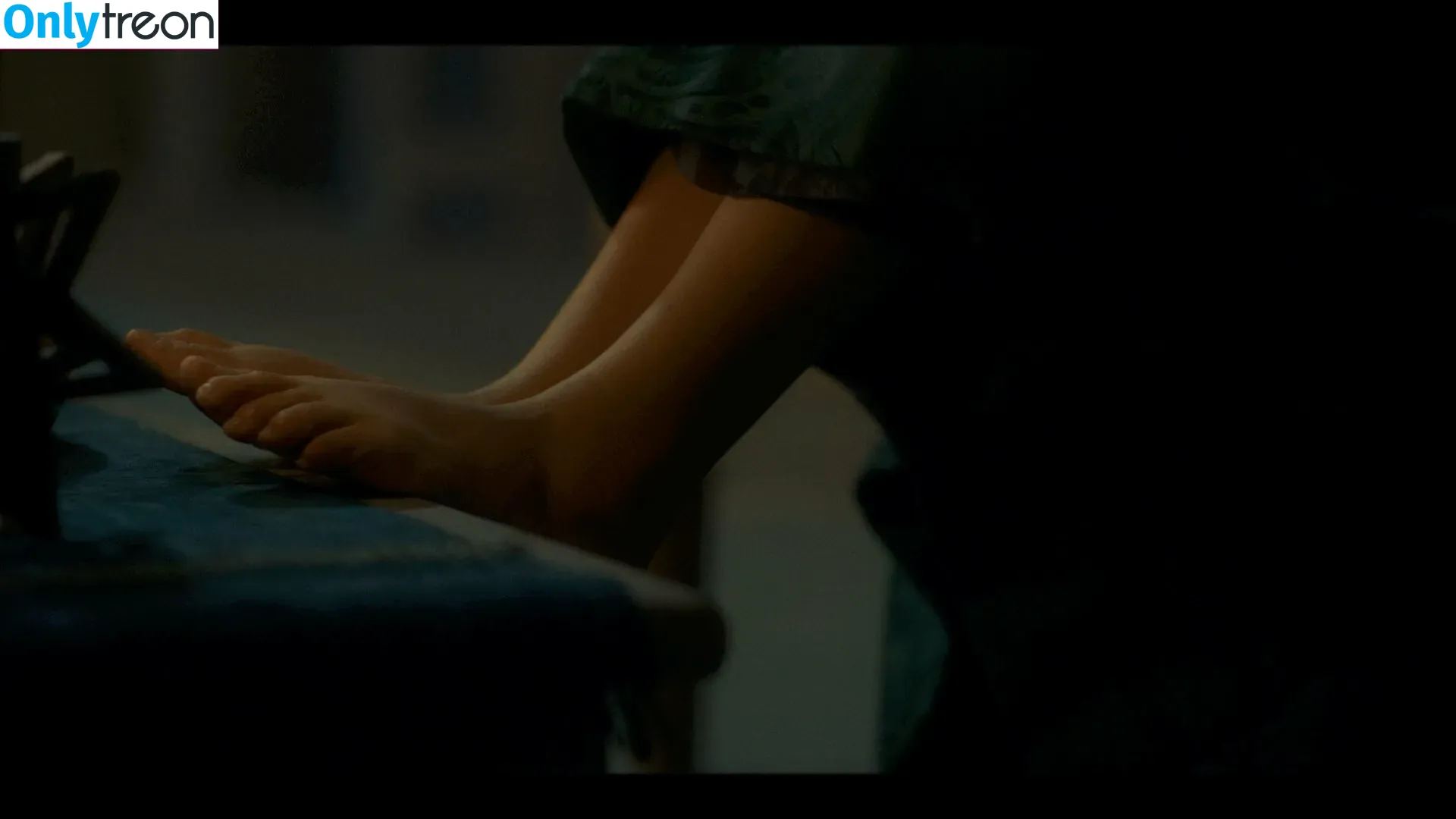 Olivia Cooke nude photo #0125 (livkatecooke)