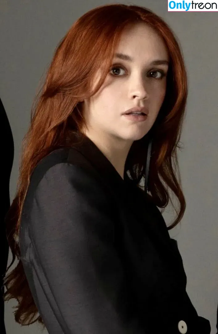 Olivia Cooke nude photo #0178 (livkatecooke)
